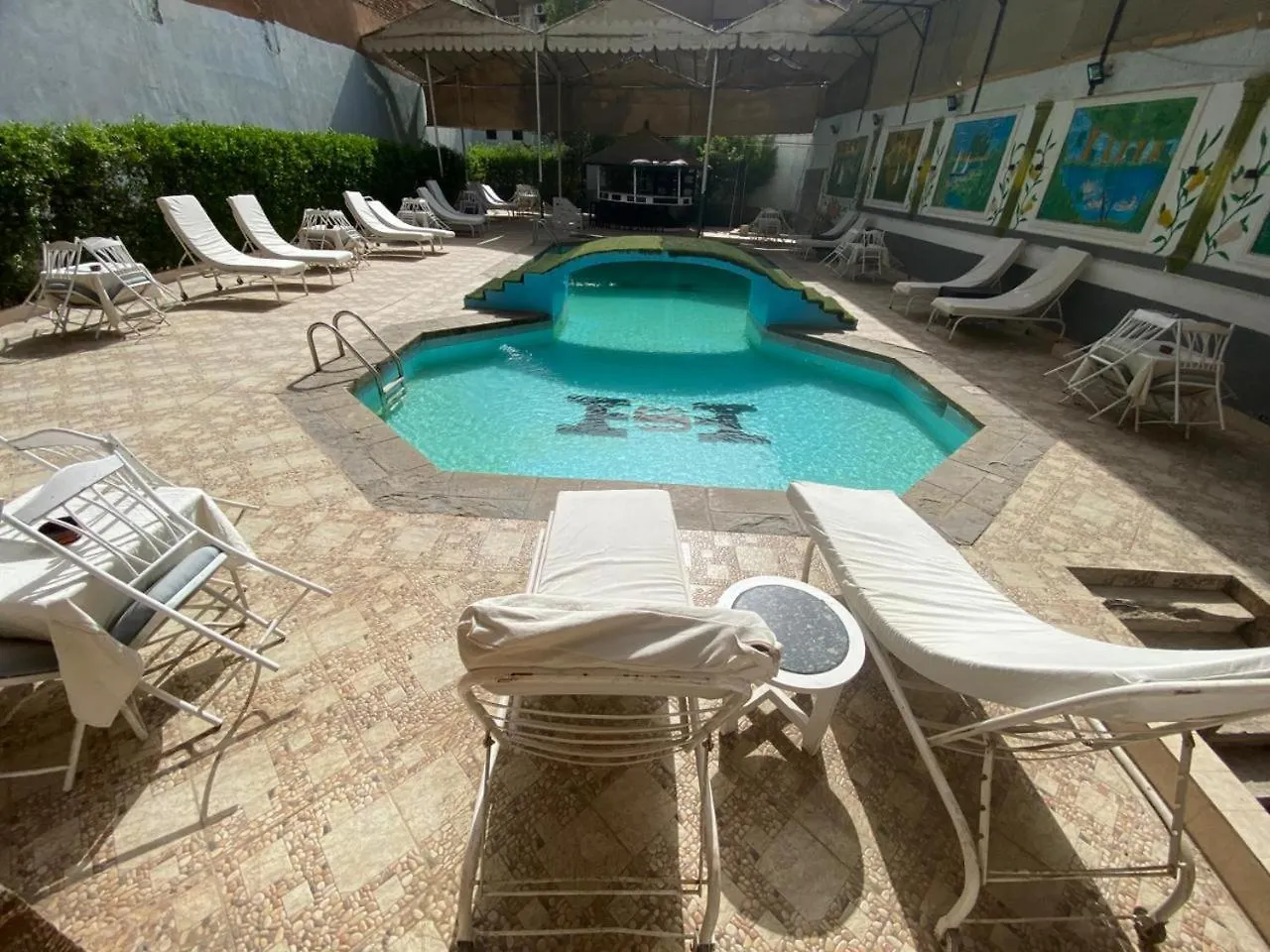 Shady Hotel Luxor 3*,
